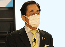 森川学術教育部長