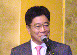 加藤勝信氏