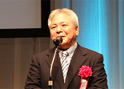 田中氏