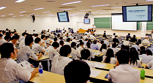 第8回帝京大学・（公社）栃木県柔道整復師会ジョイントシンポジウム開催