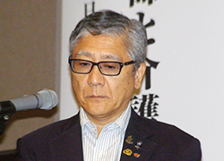 衛藤正雄氏