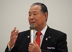 工藤鉄男会長