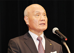 鹿野道郎会長