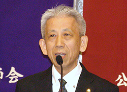 松村圭一郎氏