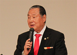 工藤鉄男会長