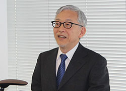 佐藤和伸氏