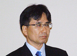 青田恵郎　氏