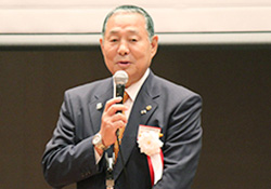 工藤鉄男会長