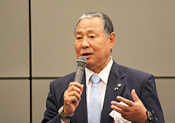 工藤鉄男会長